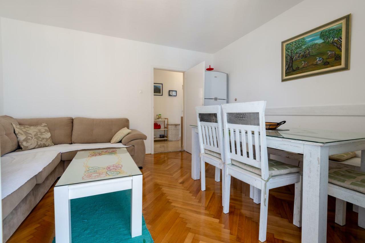 Apartment Ema Blace Εξωτερικό φωτογραφία